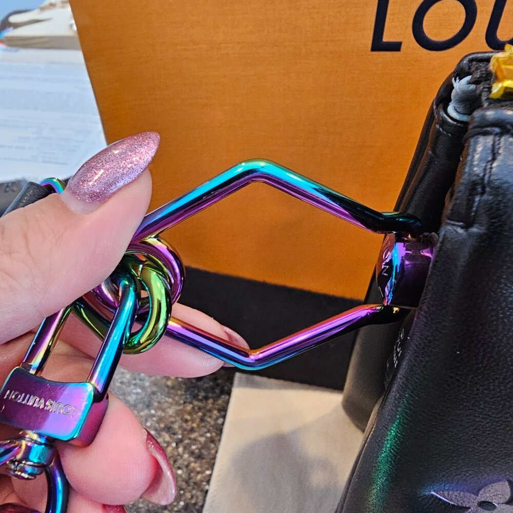 Louis Vuitton LV Ski M23618 - Picture 3 of 13